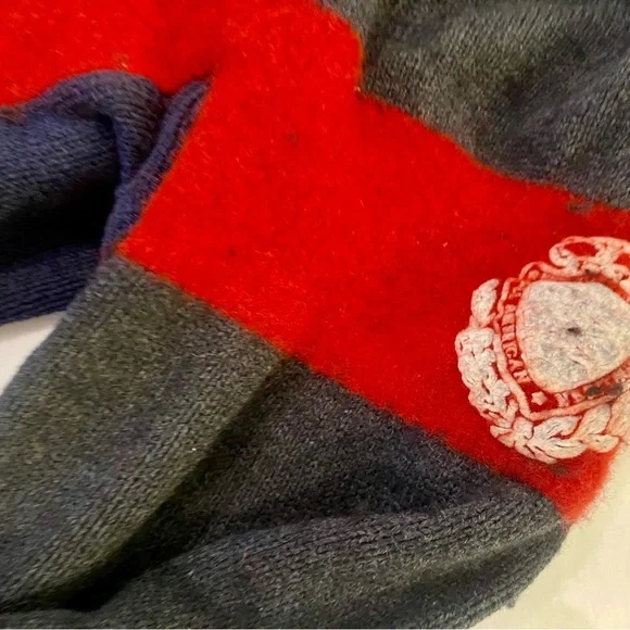 Tommy Hilfiger vintage Men's XL Gray and Red Sweater - Picture 2 of 2